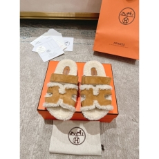 Hermes Slippers